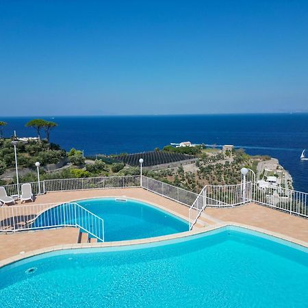 Hotel Villa Lubrense Massa Lubrense Esterno foto