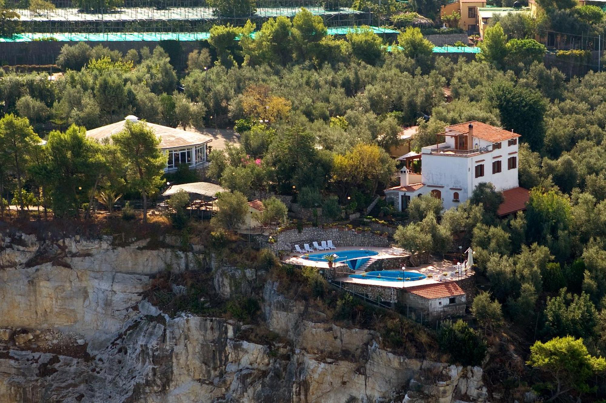 Hotel Villa Lubrense Massa Lubrense Esterno foto