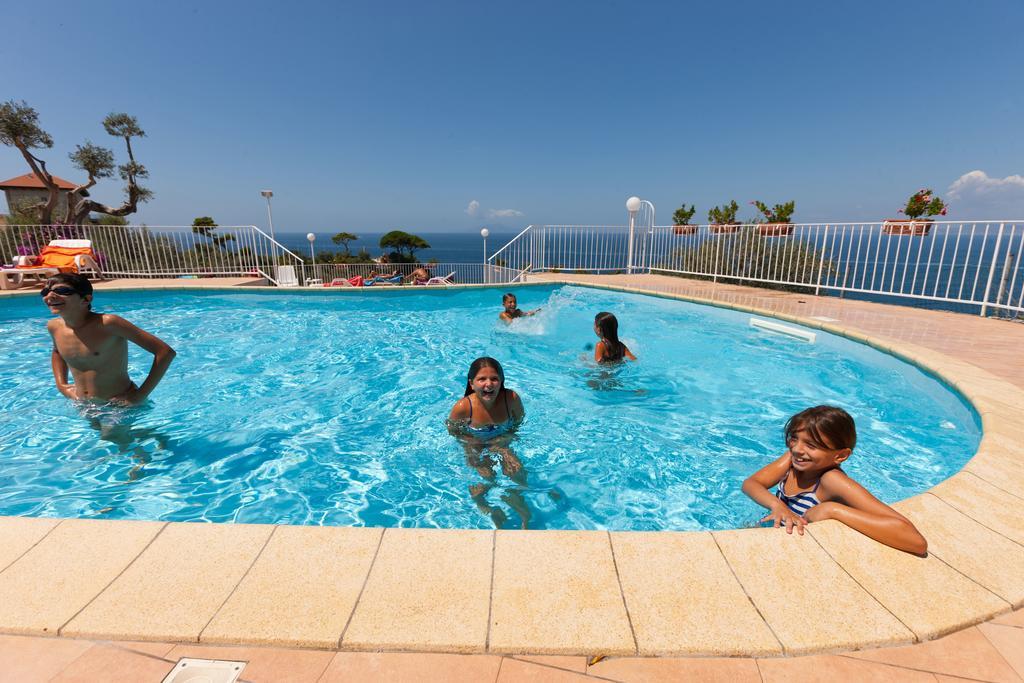Hotel Villa Lubrense Massa Lubrense Esterno foto