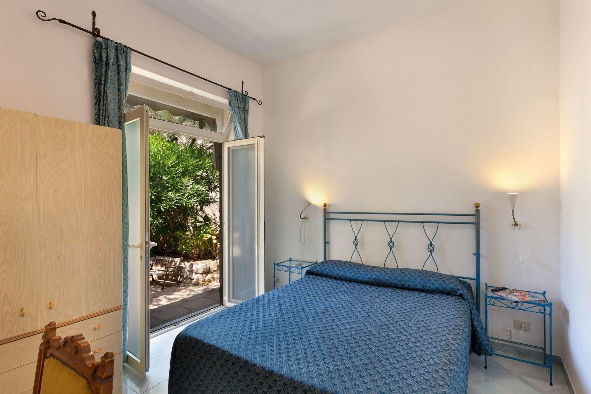 Hotel Villa Lubrense Massa Lubrense Esterno foto